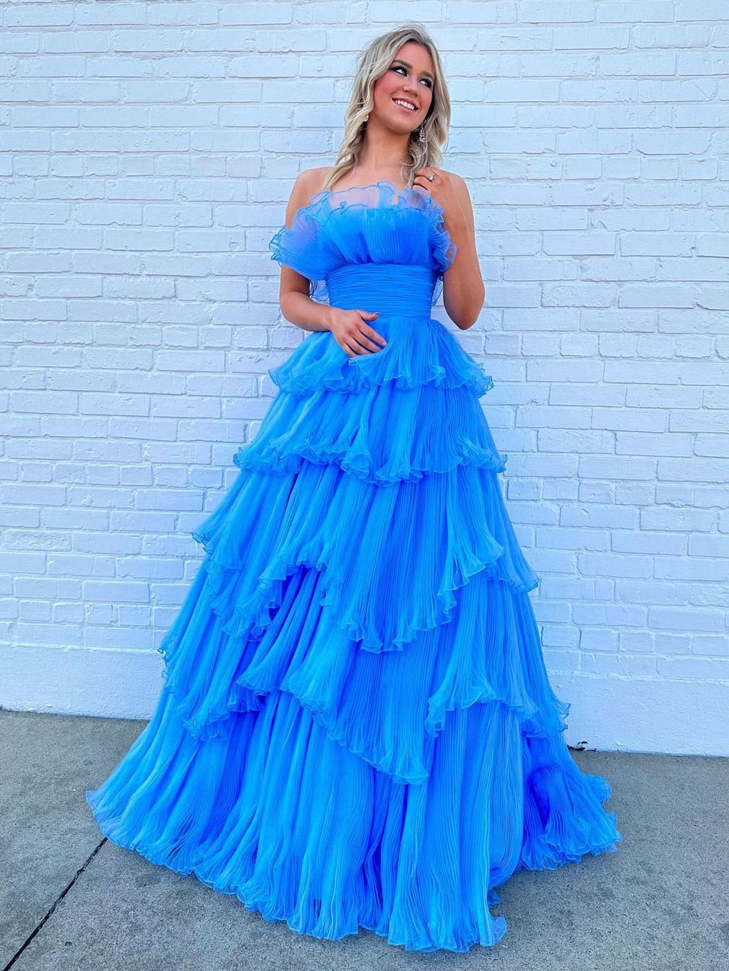 Charming Strapless A-Line Tiered Crinkled Tulle Prom Dress BM bride