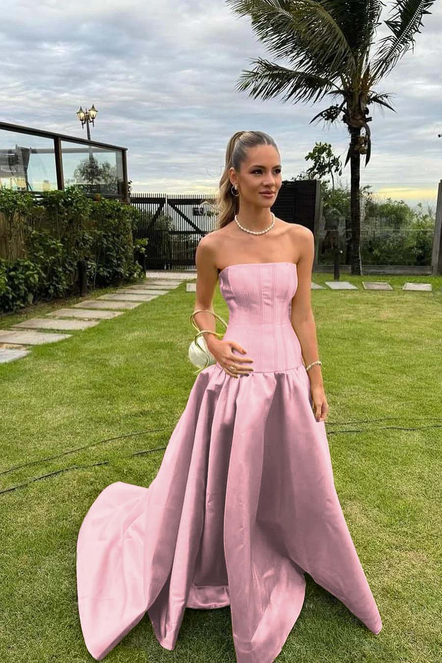 Chic Strapless Sleeveless Bateau Long Prom Dress With Pleated BMBRIDE
