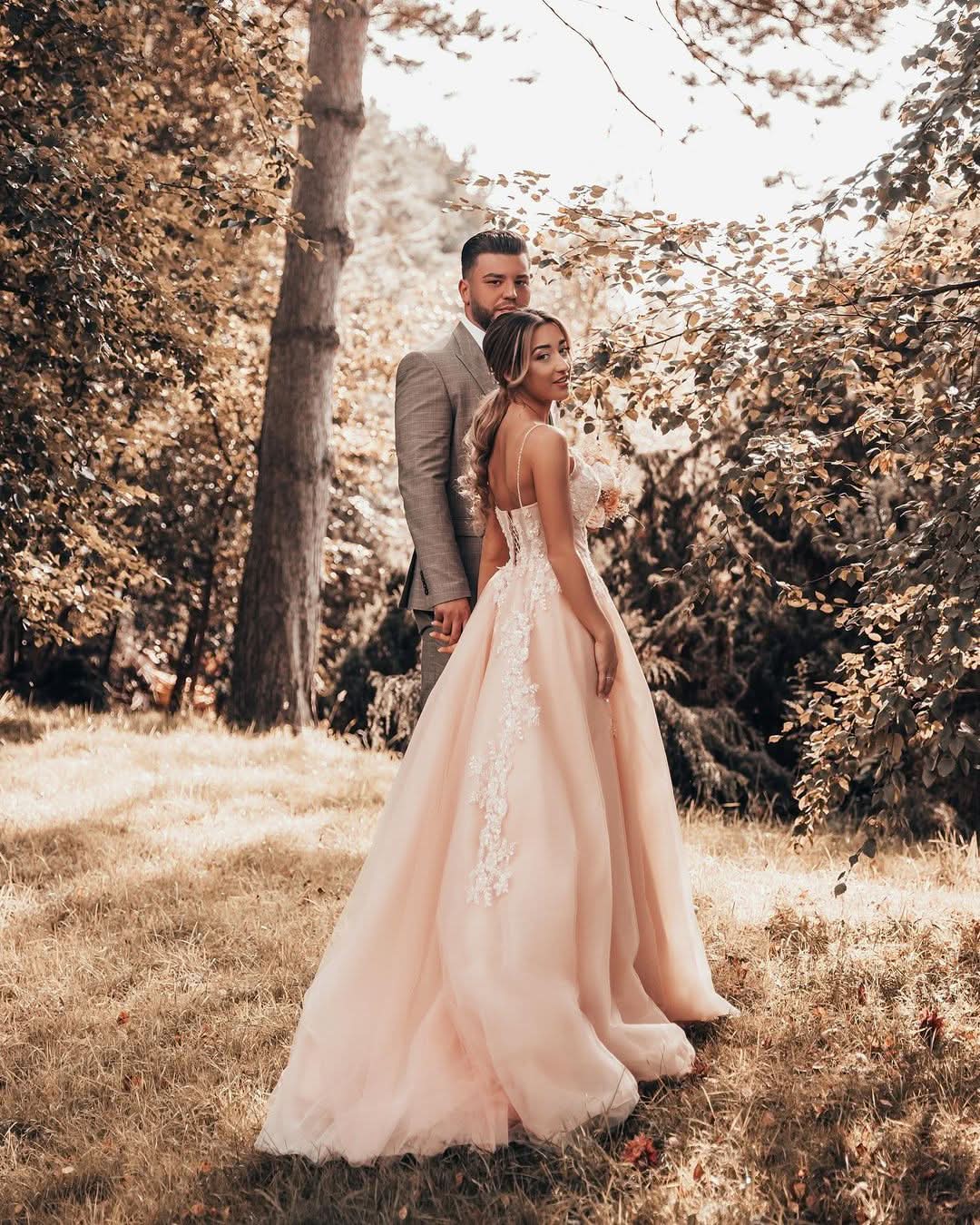 A-Line Spaghetti-Straps Long Wedding Dress With Tulle Lace BM bride