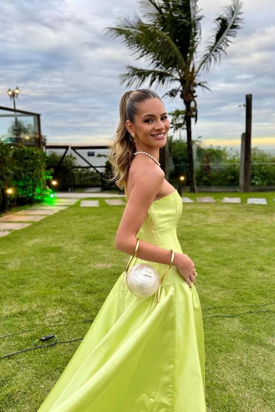 Chic Strapless Sleeveless Bateau Long Prom Dress With Pleated BMBRIDE
