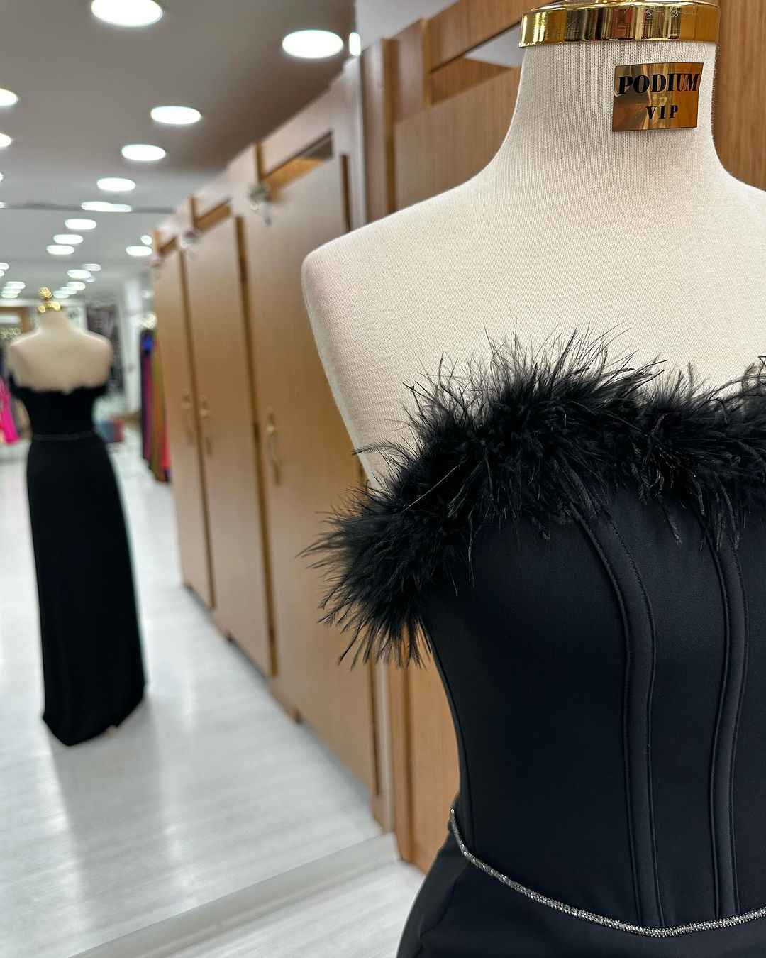 Mermaid Prom Dress Long Black Feather Sequins Sleeveless Strapless