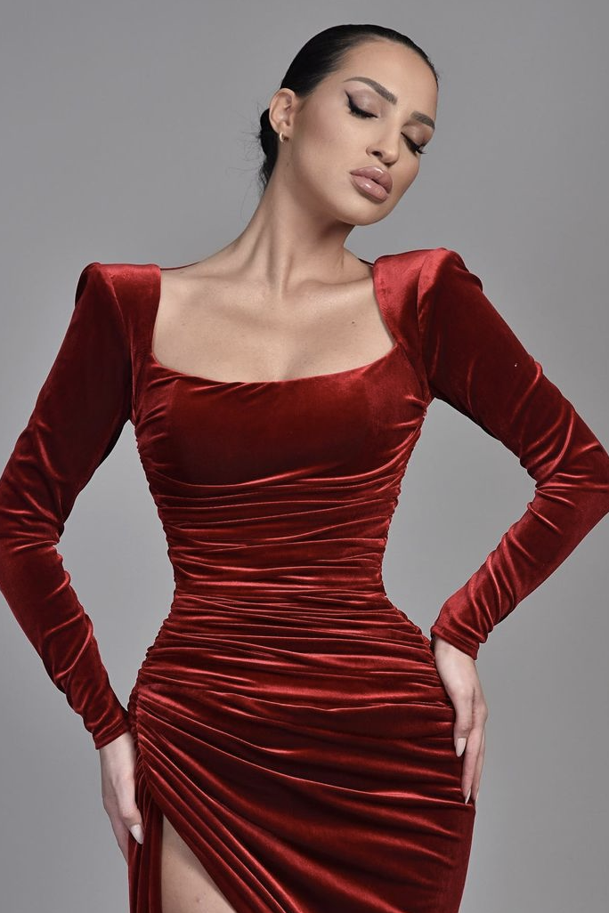 Samt Long Sleeves Square Pleated High Slit Evening Dress BM bride