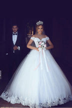 Romantic White Wedding Dress Sweetheart With Lace BM bride