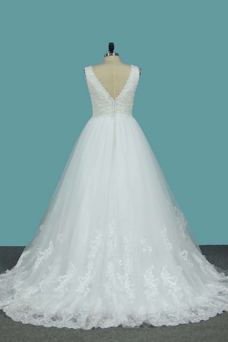 Deep V-neck A-Line Backless Wedding Dress Floor-length With Appliques Lace Tulle BM bride