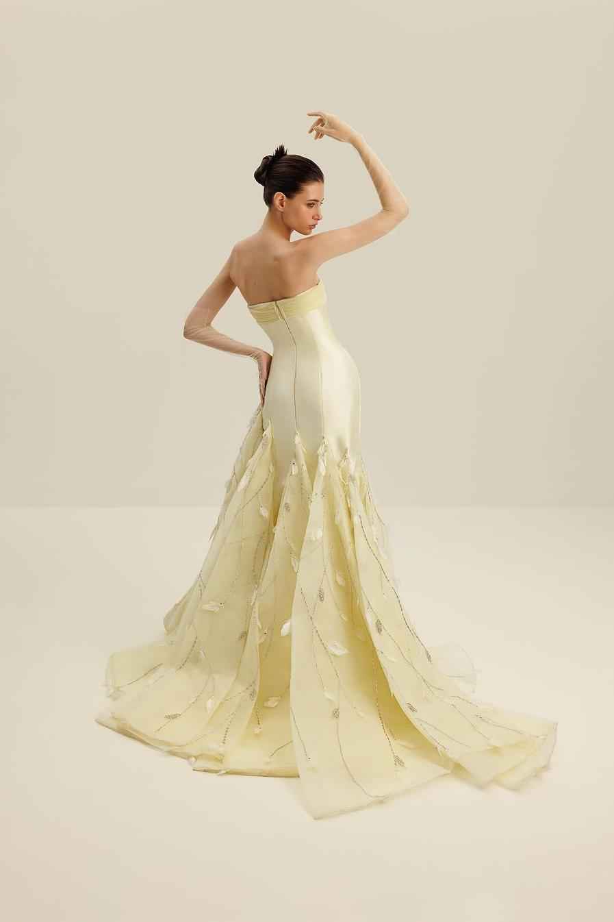 Chic Strapless Sleeveless Appliques Long Prom Dress With Beading