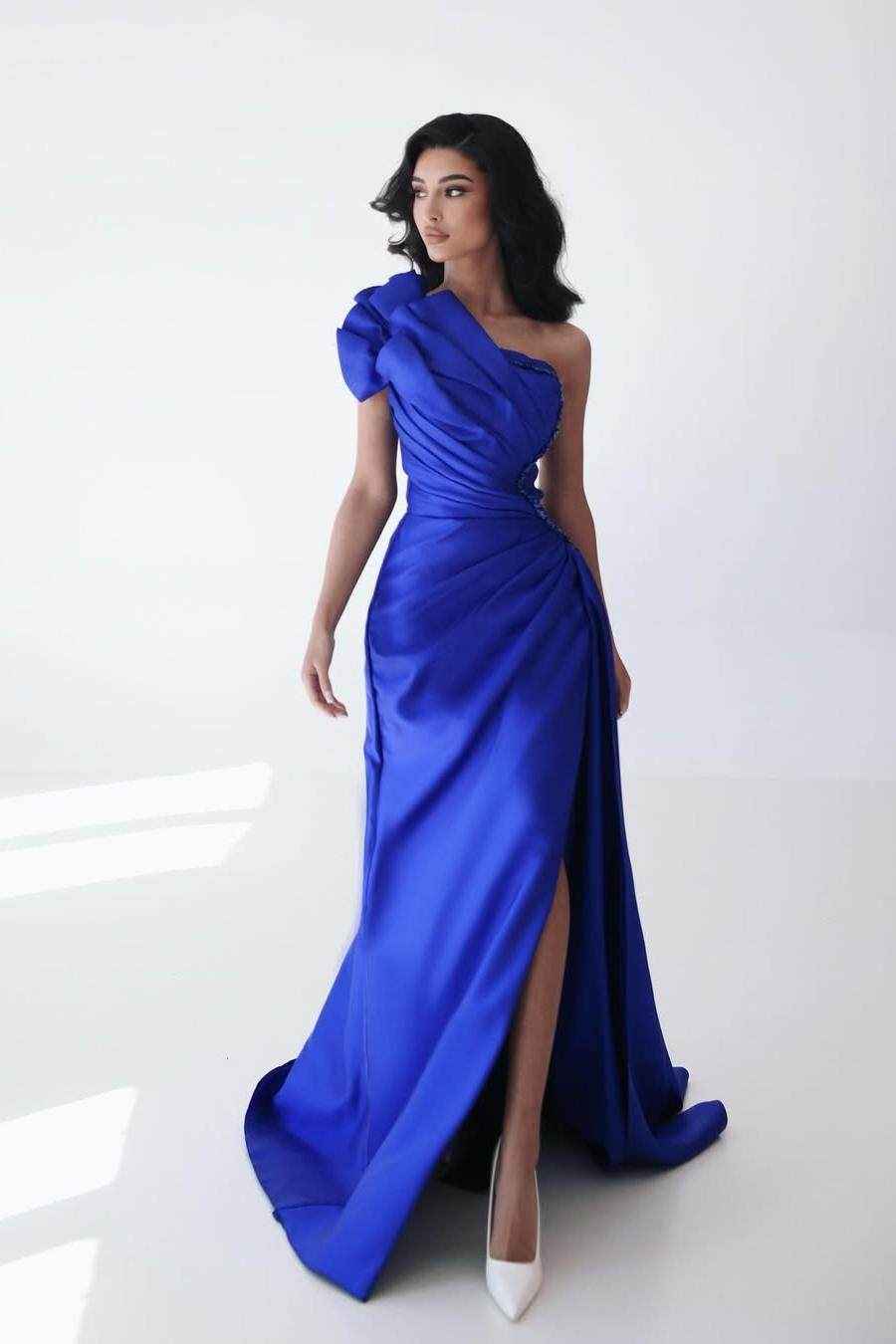 One Shoulder Sleeveless Long Mermaid Prom Dress With Pleated