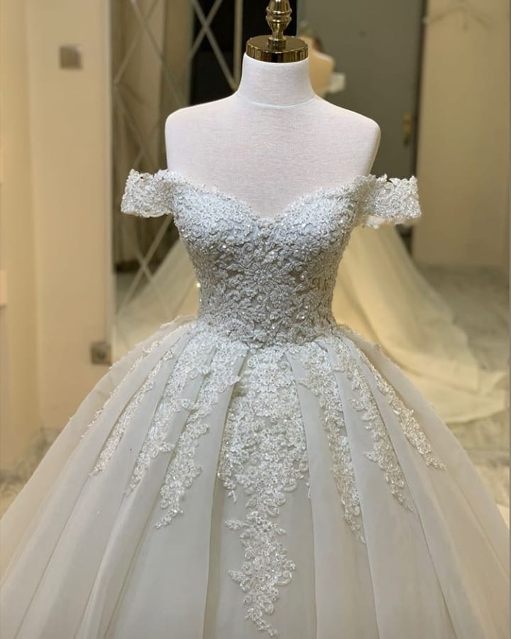 Sweetheart Off-the-Shoulder A-Line Wedding Dress with Ruffles and Lace Appliques BM bride