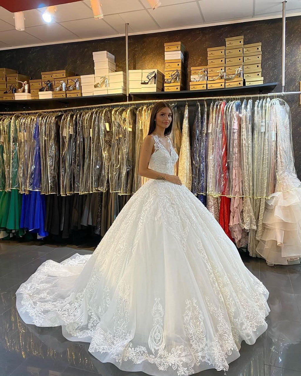 Gorgeous Lace Backless Floor-Length Wedding Dress with Train and V-Neck Appliques BM bride