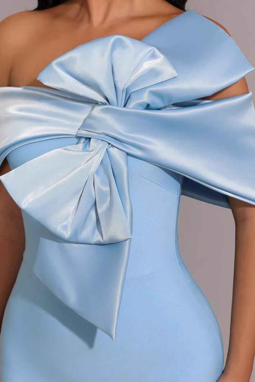 Off the Shoulder Sleeveless Long Split Prom Dress With Bowknot
