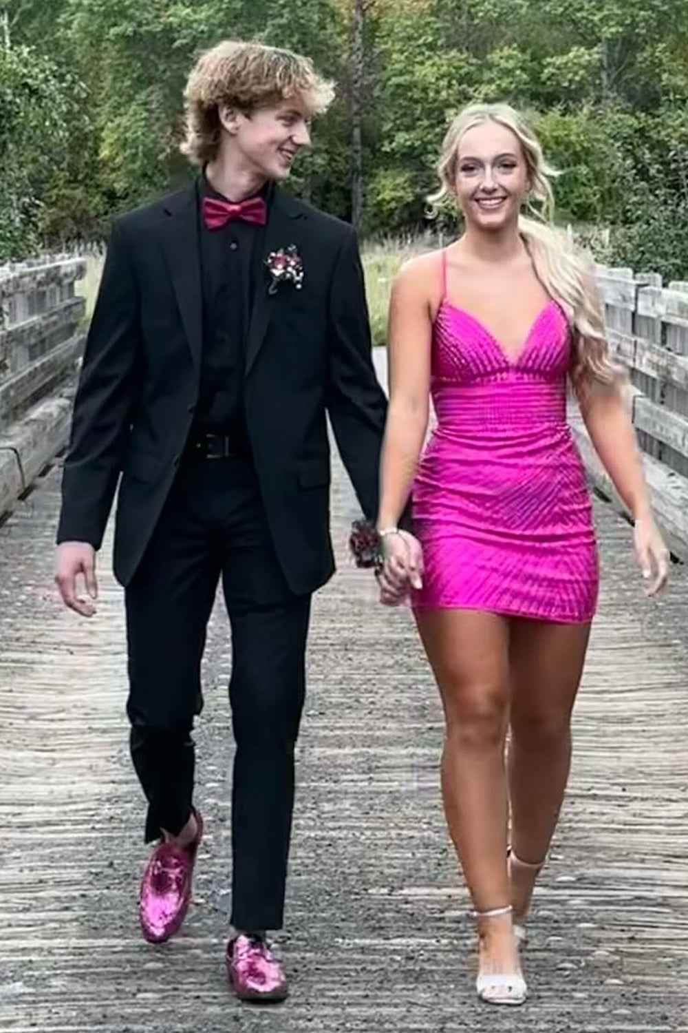 Sparkly Black Beaded Lace-Up Back Tight Short Homecoming Dress Bmbride