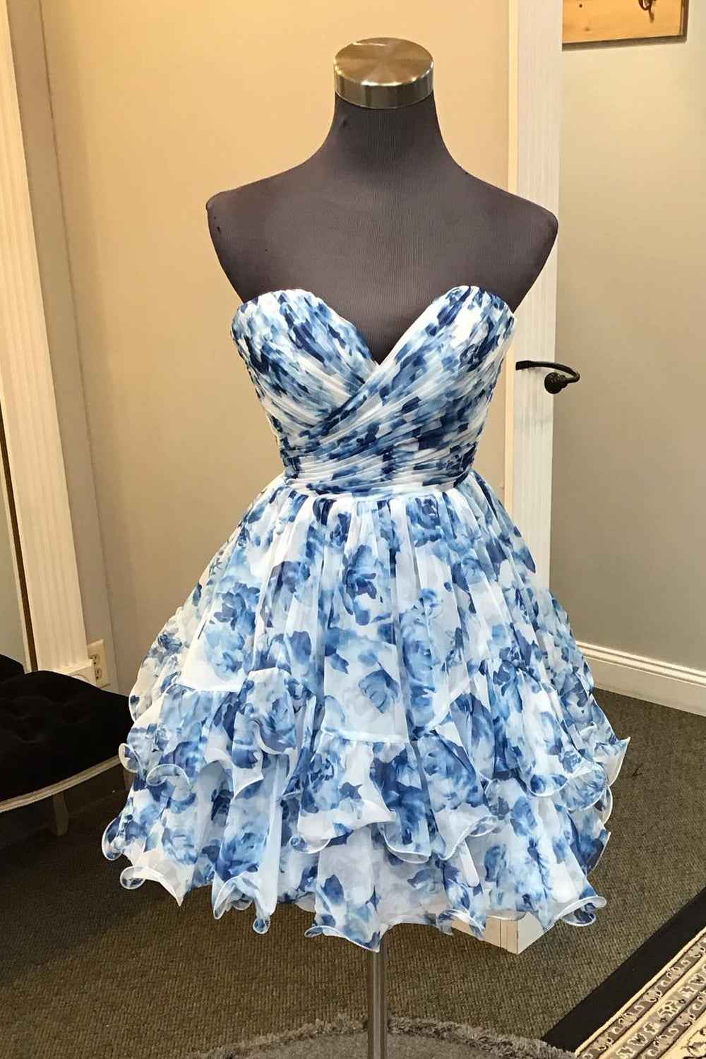 Blue Sweetheart A Line Printed Tiered Homecoming Dress Bmbride