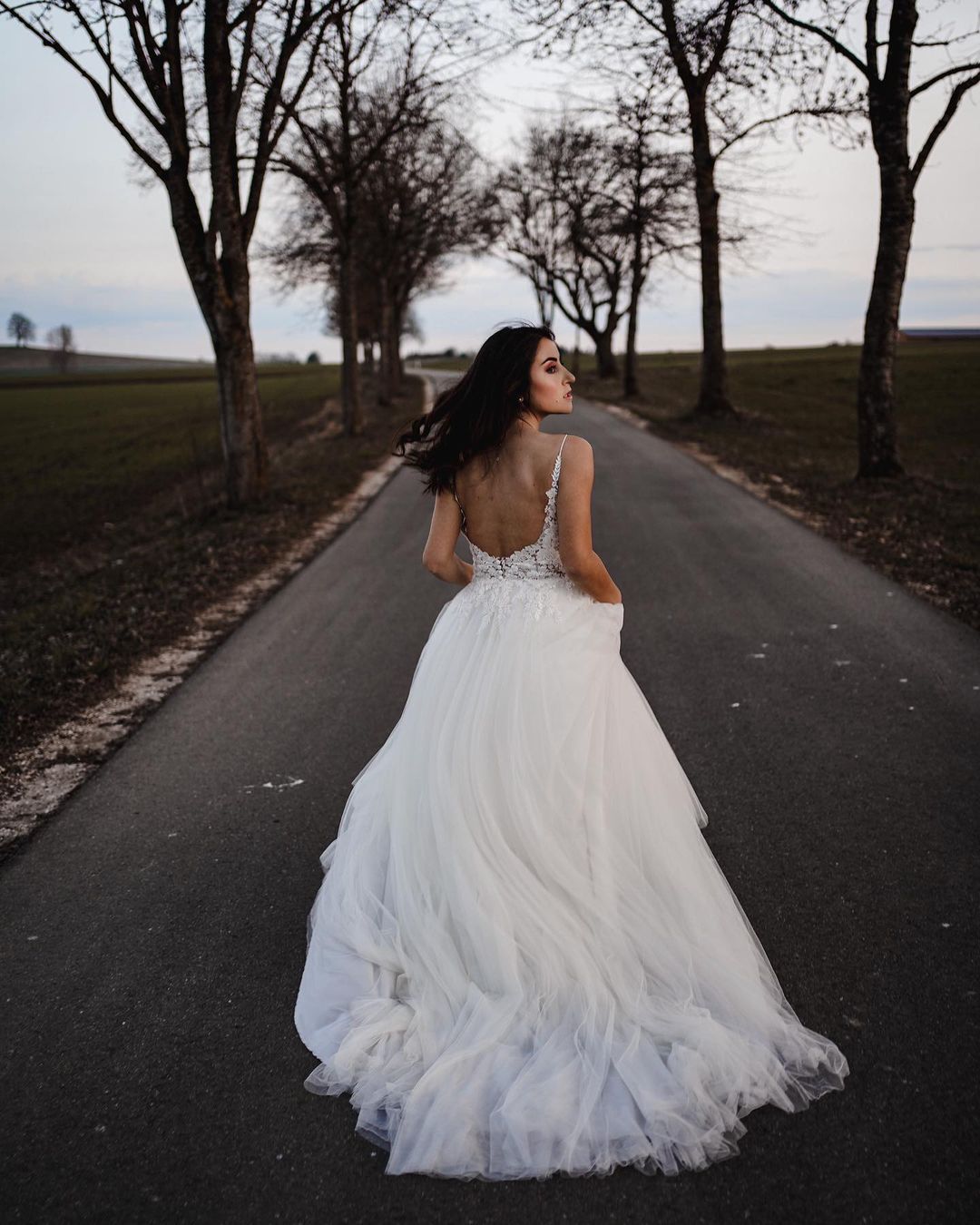 Simple Long A-Line V-Neck Tulle Wedding Dress with Appliques BM bride