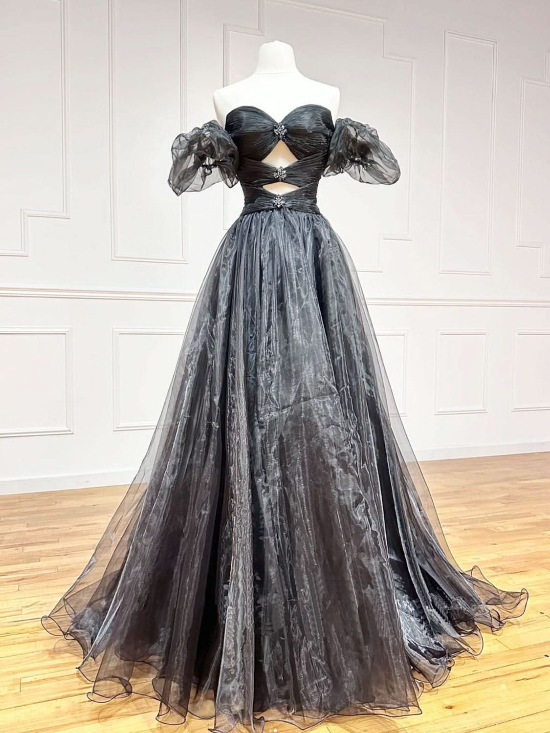 Chic A-Line Black Organza Long Prom Dress BM bride