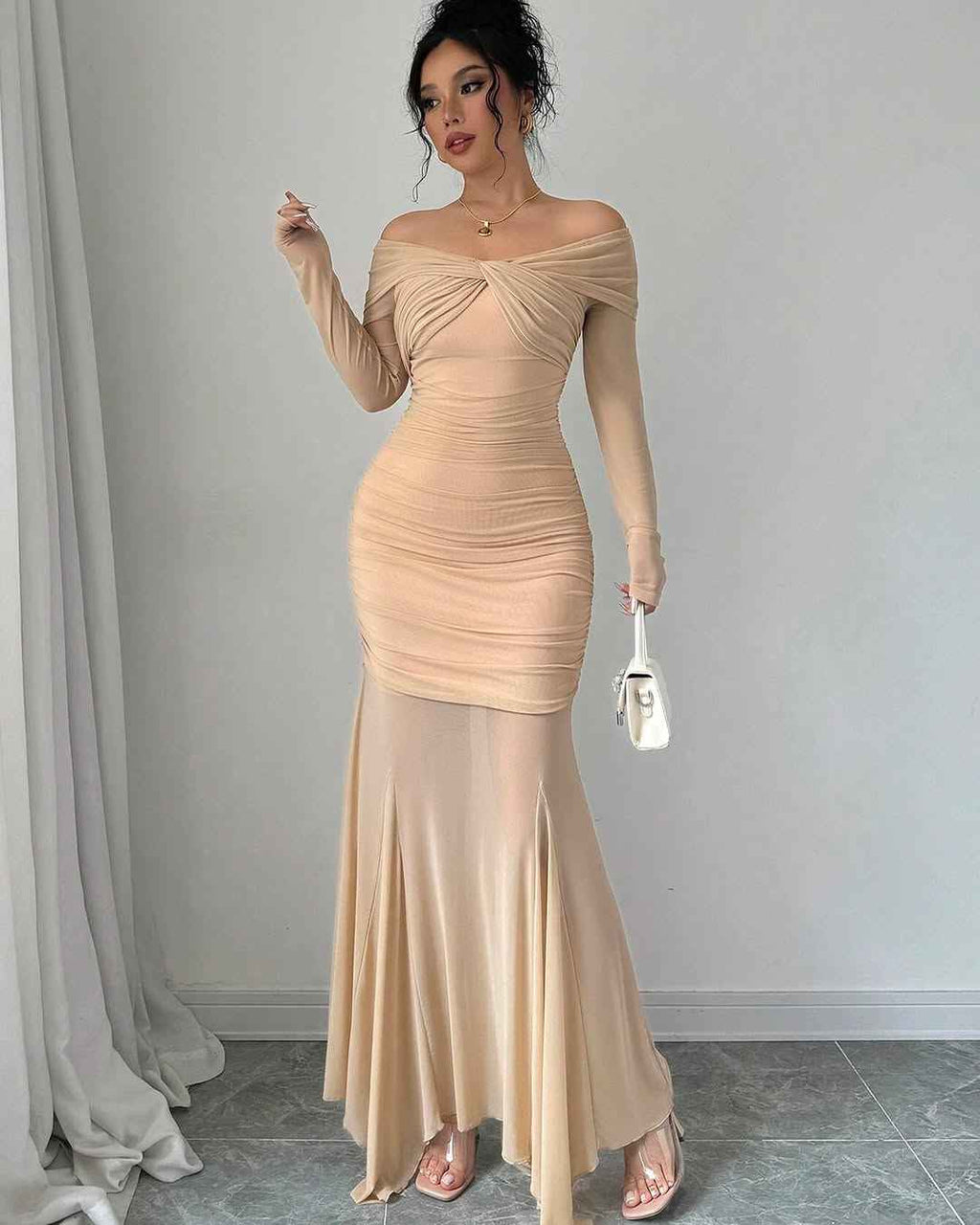 Glamorous Off-The-Shoulder Long Sleeves Mermaid Prom Dress With Pleated HF0002