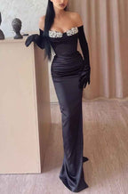 Black Off the Shoulder Prom Dress With Gloves Long Mermaid Appliques