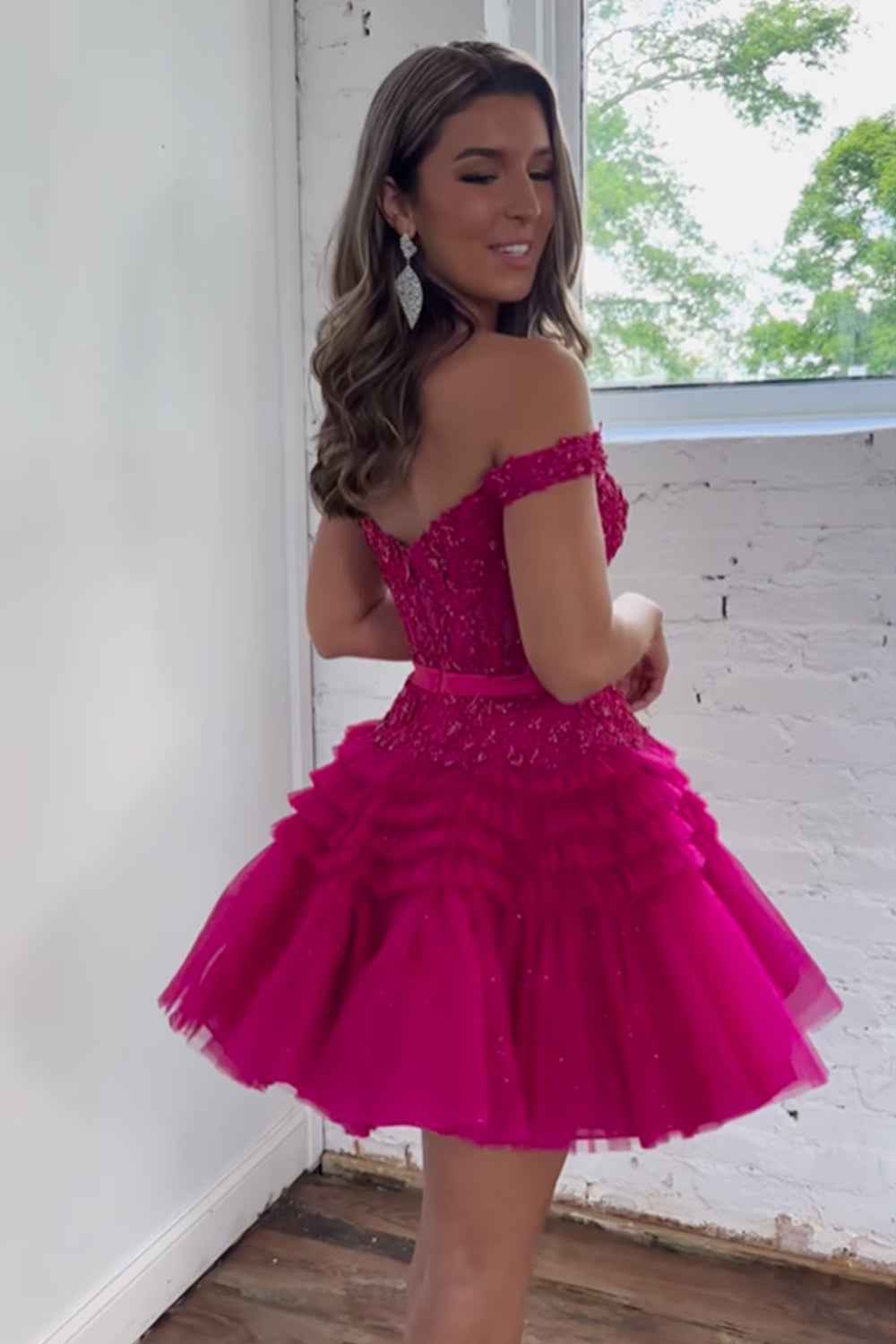 Sparkly Pink Tiered A-Line Tulle Short Homecoming Dress with Lace
