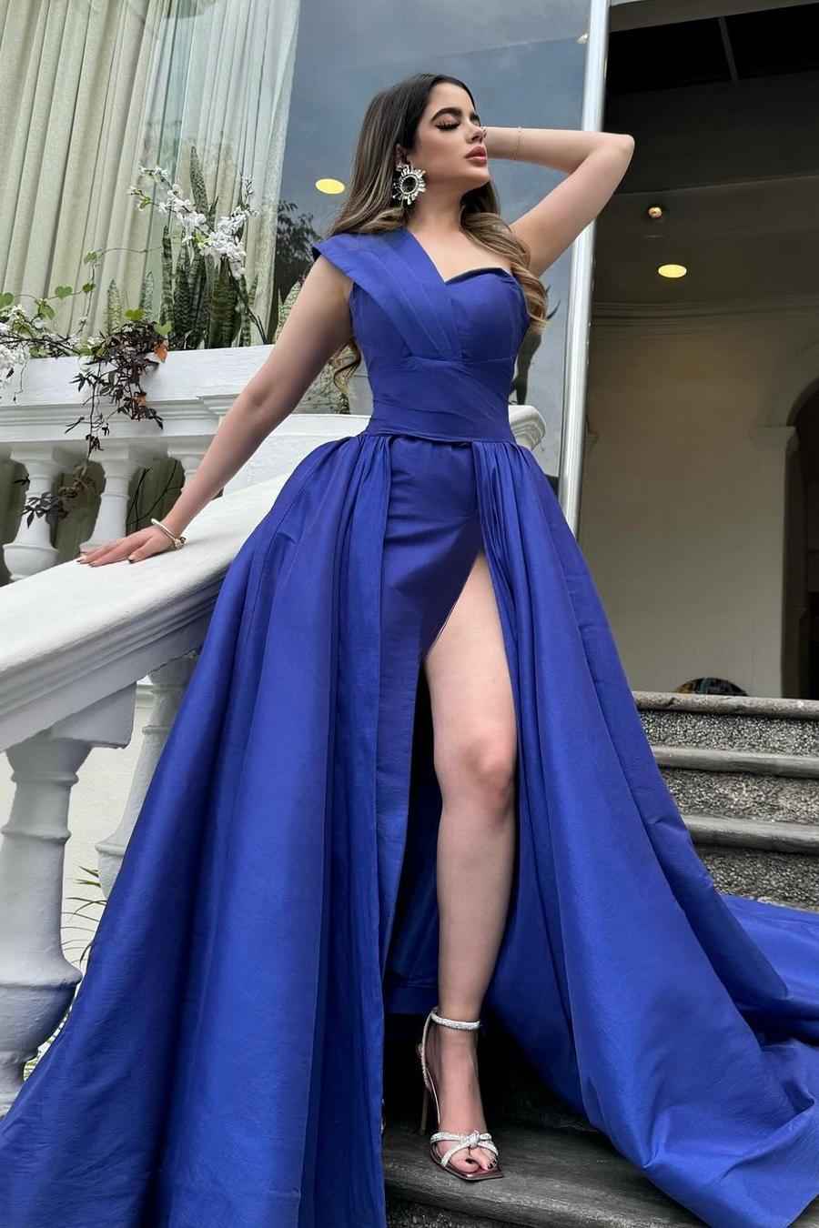 Chic One Shoulder Sweetheart Sleeveless Long Prom Dress With Front Split