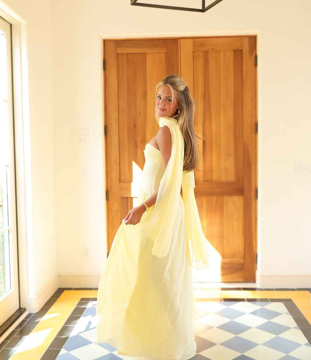 Chic Sweetheart Strapless Sleeveless Long Prom Dress With Pleated HF0005