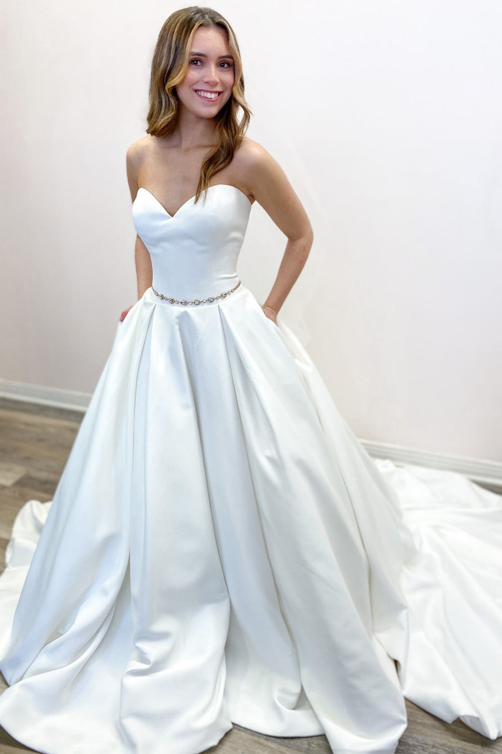 Sweetheart Backless A-Line Floor-Length Wedding Dress with Ruched Design and Pockets BM bride