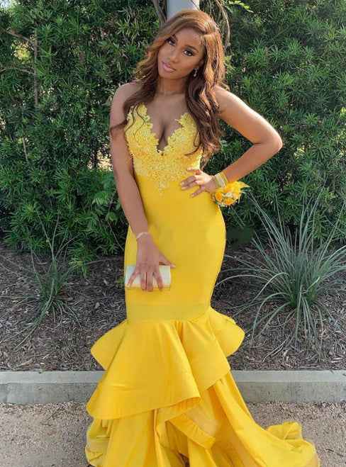 Elegant V Neck Spaghetti Strap Applique Yellow Mermaid Long Prom Dress