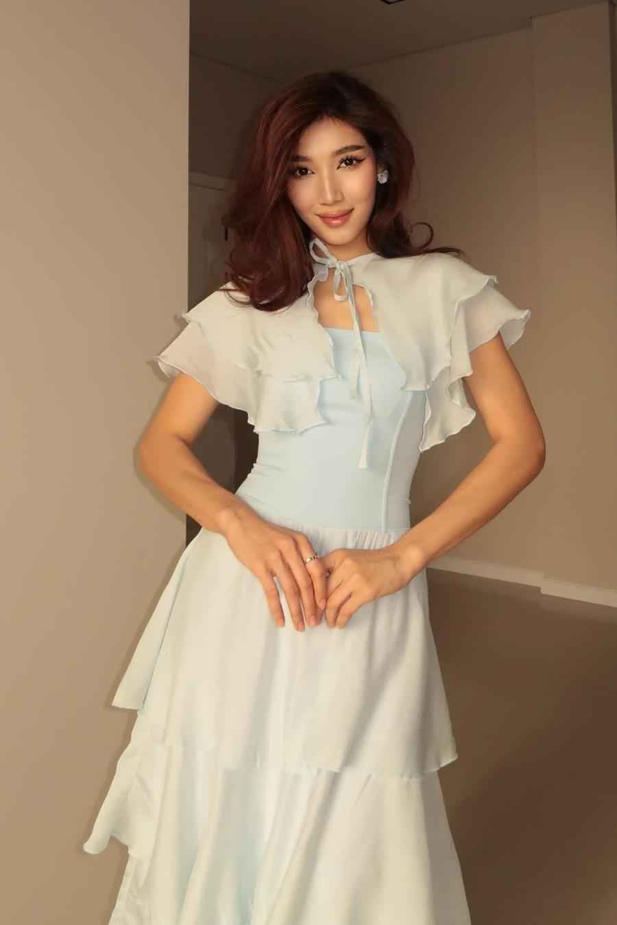 Strapless Sleeveless Long Prom Dress With Ruffles Pleated Shawl