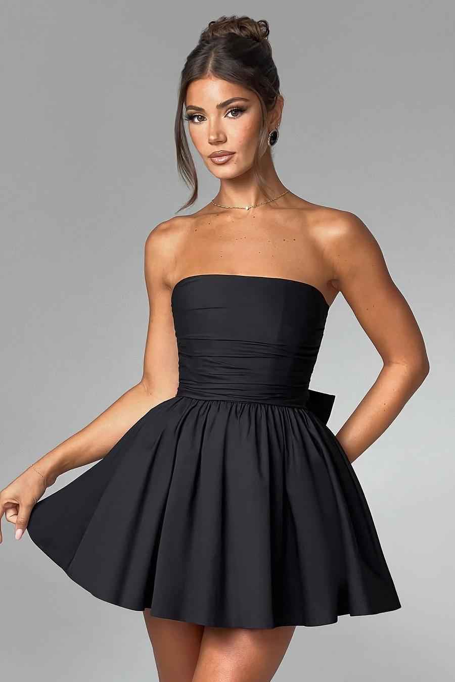 Chic Black Strapless Sleeveless A Line Short Prom Dress With Bowknot