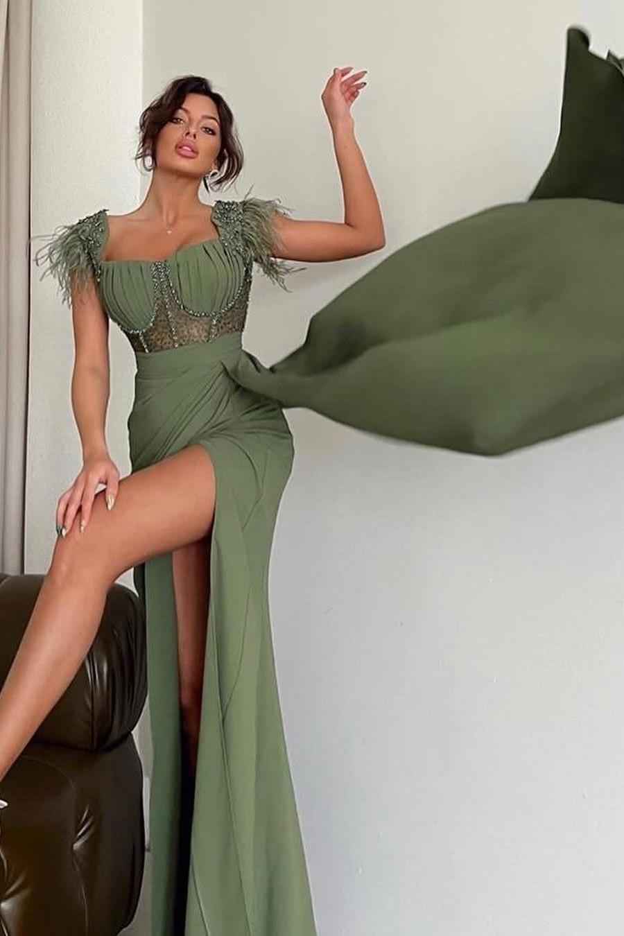 Straps Sweetheart Sleeveless Long Mermaid Prom Dress With Split