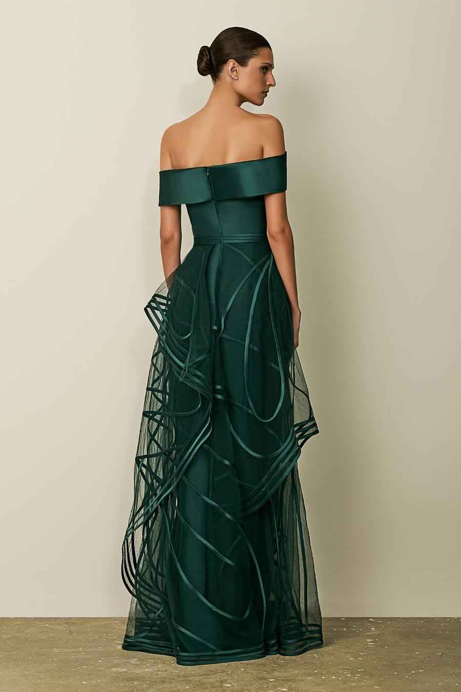 Glamorous Off the Shoulder Sleeveless Long Prom Dress With Tulle