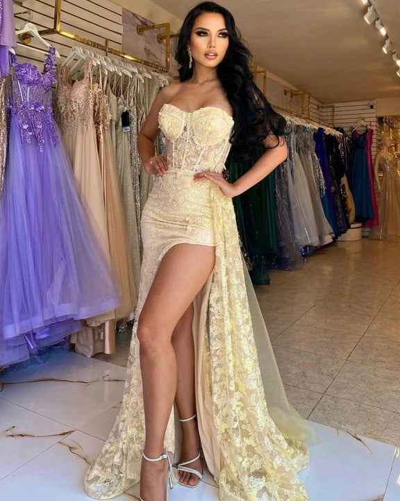 Glamorous Strapless Sweetheart Embroidered Prom Dress With Split