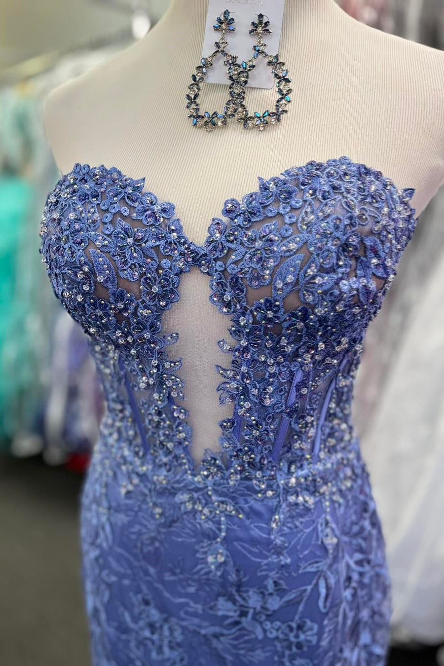 Elegant Black Sweetheart Lace Appliques Mermaid Long Prom Dress for a Classic Look BM bride