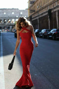 Chic Red Halter Sleeveless Mermaid Long Prom Dress With Pleated