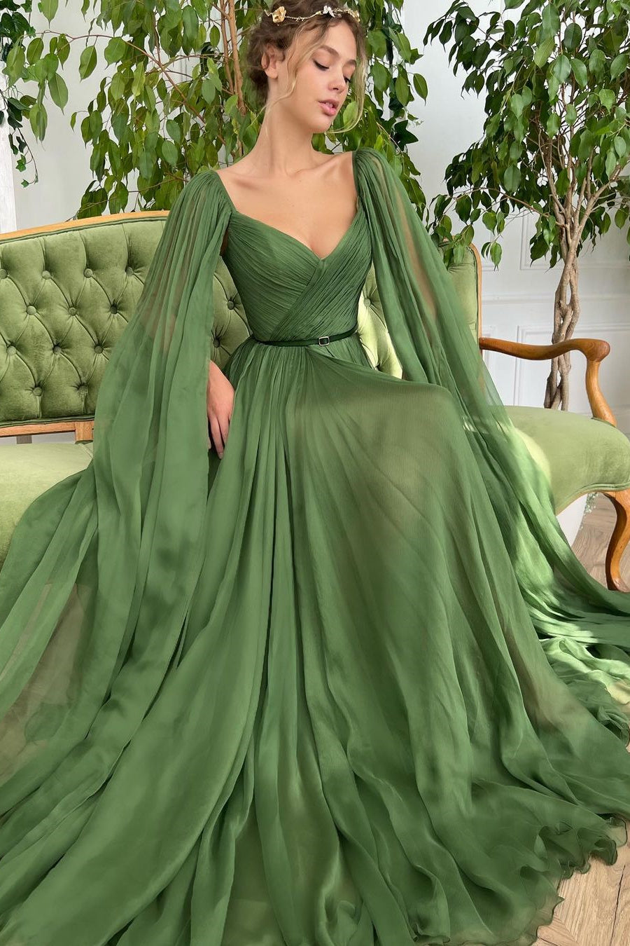 Elegant Green Long Sleeves Formal Belt Prom Dress Tulle With Split BMBRIDE
