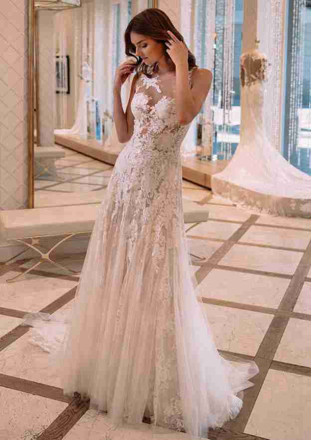 Delicate Appliqued Tulle A-Line Wedding Dress with Bateau Neckline and Flowing Sweep Train BM bride