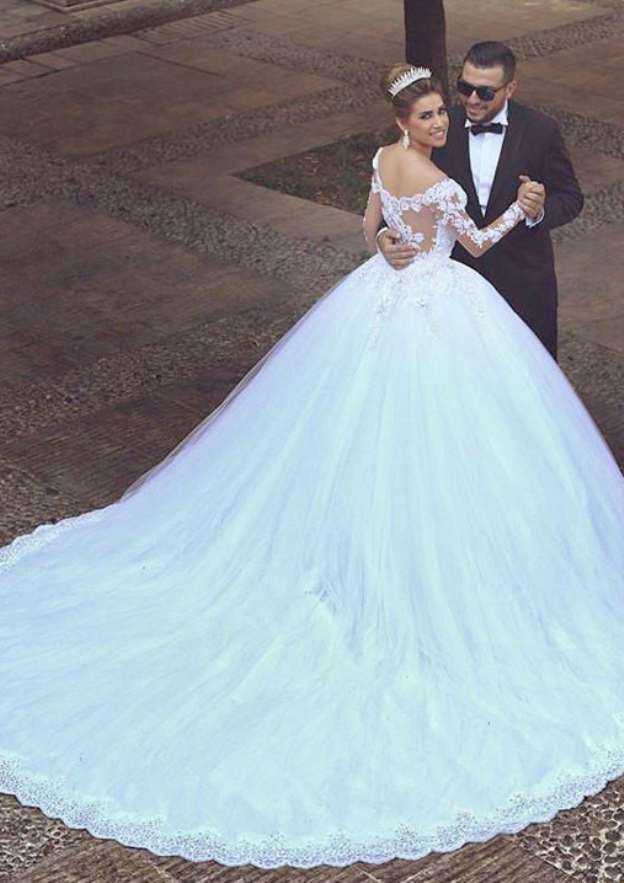 Regal Ball Gown: Off-The-Shoulder Cathedral Train Tulle Wedding Dress with Appliqued Lace BM bride