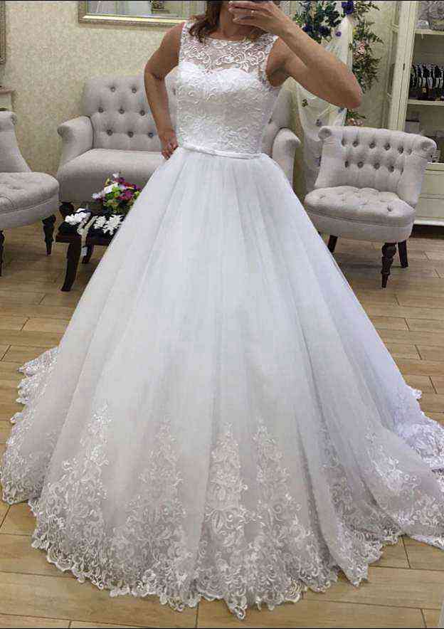 Timeless Lace A-Line Wedding Dress with Bateau Neckline and Graceful Court Train BM bride