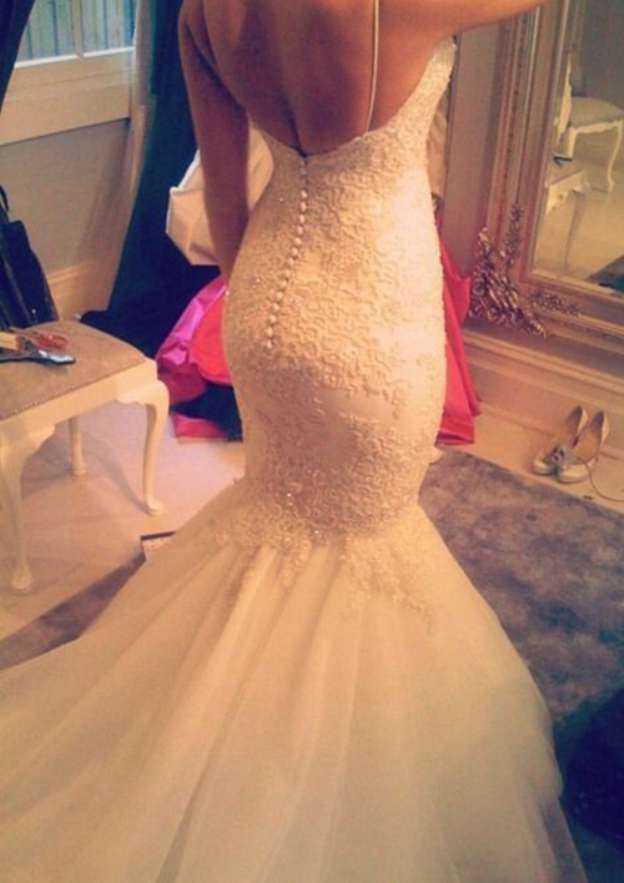 Elegant Trumpet/Mermaid Tulle Wedding Dress with Sweetheart Neckline and Beaded Court Train BM bride