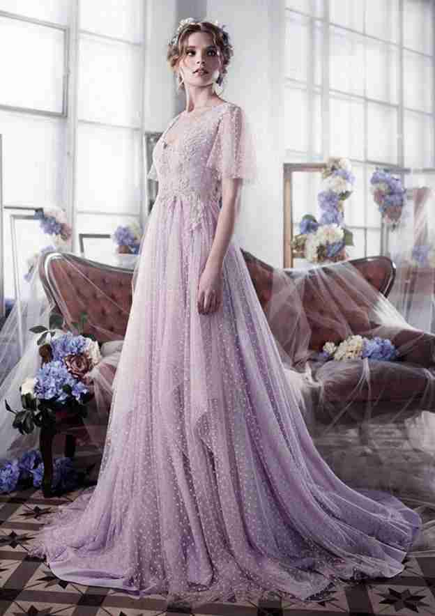 Sophisticated A-Line/Princess Tulle Wedding Dress with V-Neck and Refined Appliques Court Train BM bride
