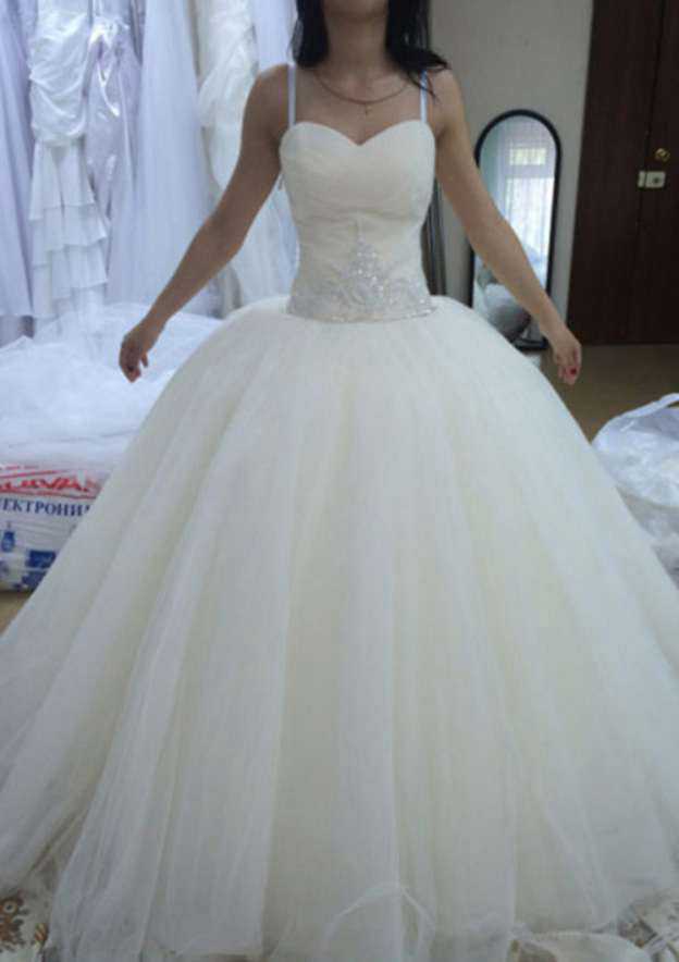 Glamorous Beaded Tulle A-Line Wedding Dress with Sweetheart Neckline and Long/Floor-Length Skirt BM bride