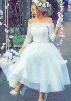 Refined Tulle A-Line/Princess Knee-Length Wedding Dress with Bateau Neckline and Delicate Lace Embellishments BM bride