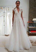 Timeless Scalloped Neck Lace A-Line/Princess Wedding Dress with Long/Floor-Length Tulle Skirt BM bride