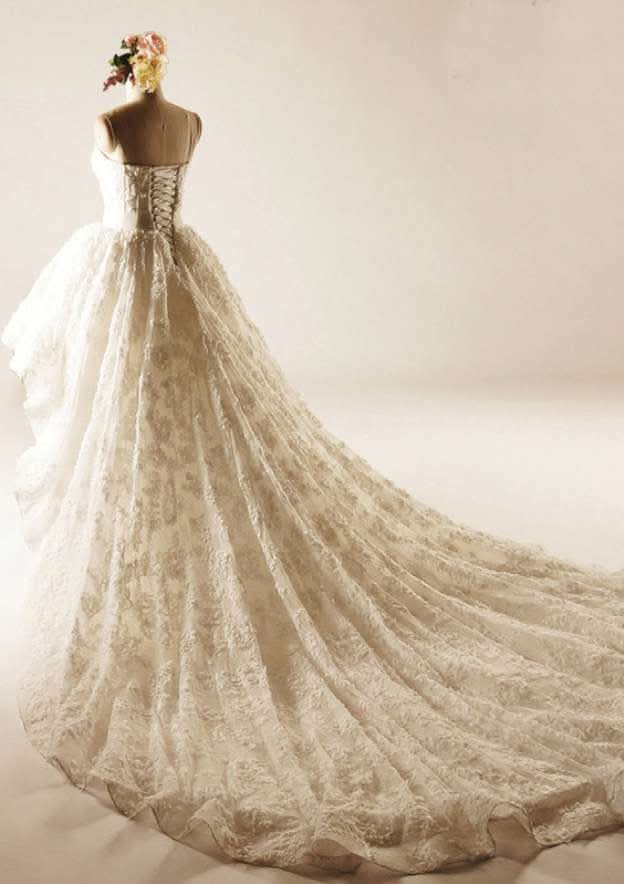 Chic Asymmetrical Lace Wedding Dress with Pleated Details and Sweetheart Neckline in A-Line/Princess Style BM bride