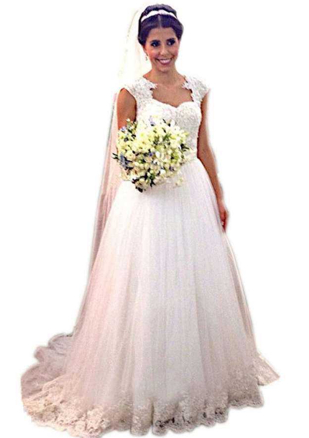 Beautiful Appliqued Lace Sweetheart A-Line/Princess Wedding Dress with Court Train BM bride