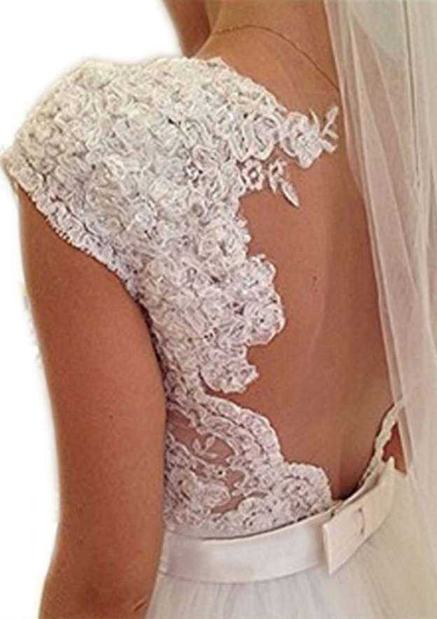 Beautiful Appliqued Lace Sweetheart A-Line/Princess Wedding Dress with Court Train BM bride