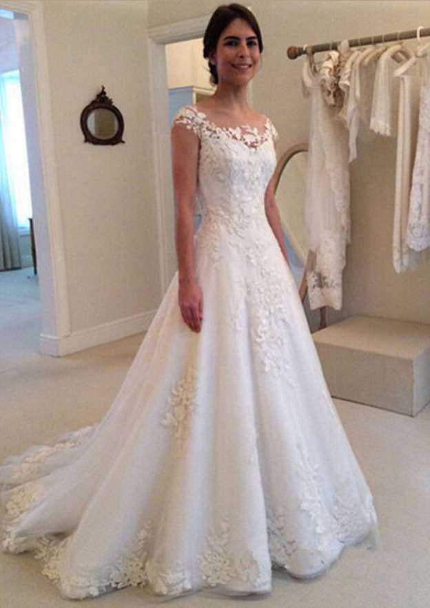 Charming Appliqued A-Line Tulle Wedding Dress with Sleeveless Scoop Neck and Cathedral Train BM bride