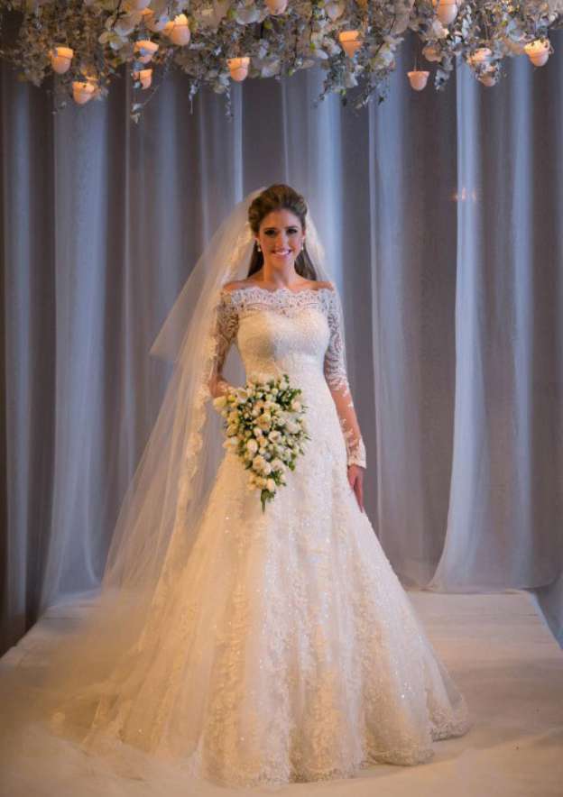 Elegant Lace Wedding Dress: A-Line/Princess Off-the-Shoulder with Sweep Train and Appliqued Accents BM bride