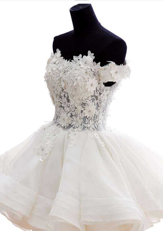 Refined Off-the-Shoulder Short/Mini Organza Wedding Dress with Appliqued Accents in A-Line/Princess Fit BM bride