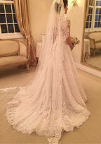 Delicate Short Sleeve Sweetheart A-Line/Princess Lace Chapel Train Wedding Dress with Covered Button and Beaded Appliqued BM bride