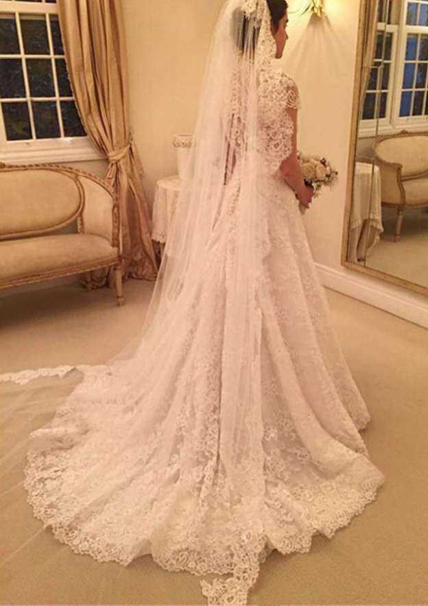 Delicate Short Sleeve Sweetheart A-Line/Princess Lace Chapel Train Wedding Dress with Covered Button and Beaded Appliqued BM bride