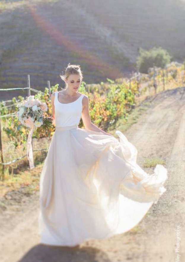 Refined Scoop Neck Long/Floor-Length Chiffon Wedding Dress in A-Line/Princess Silhouette BM bride