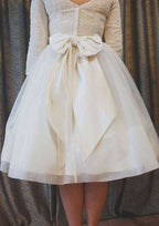Charming Lace Waistband A-Line Chiffon Wedding Dress with Bateau Neckline and Knee-Length Skirt BM bride